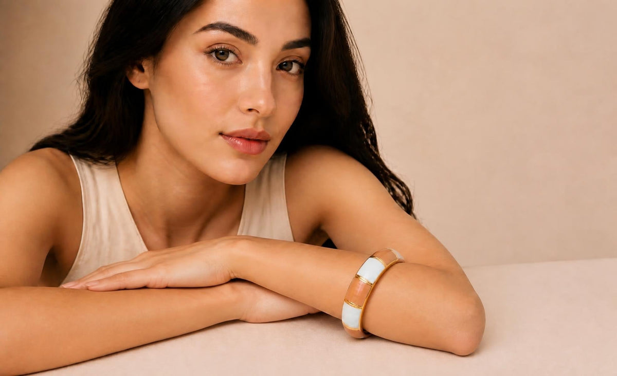 Bracelet jonc Alba – Blanc et camel
