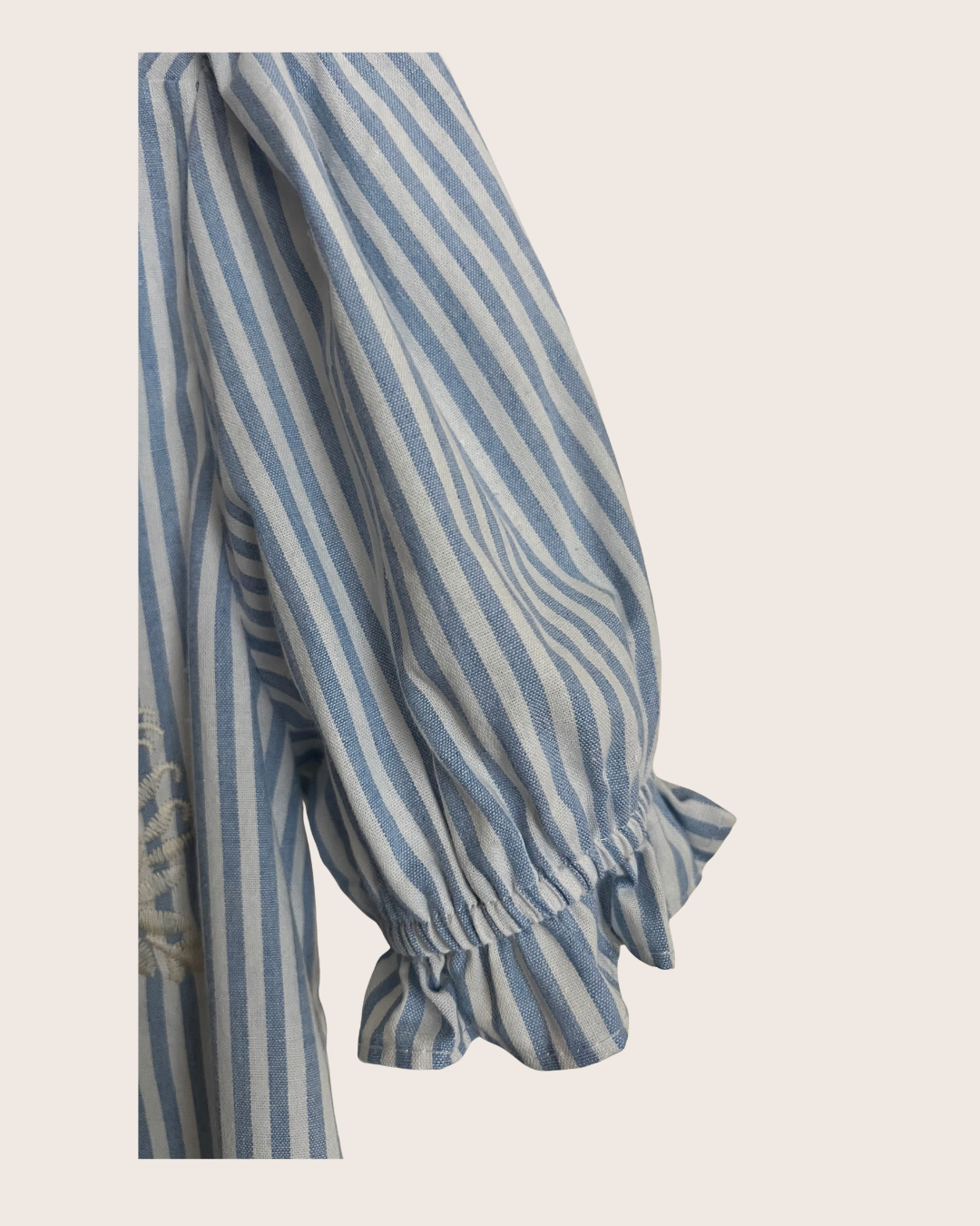 BLOUSE RAYEE BORDEE BLEU CIEL