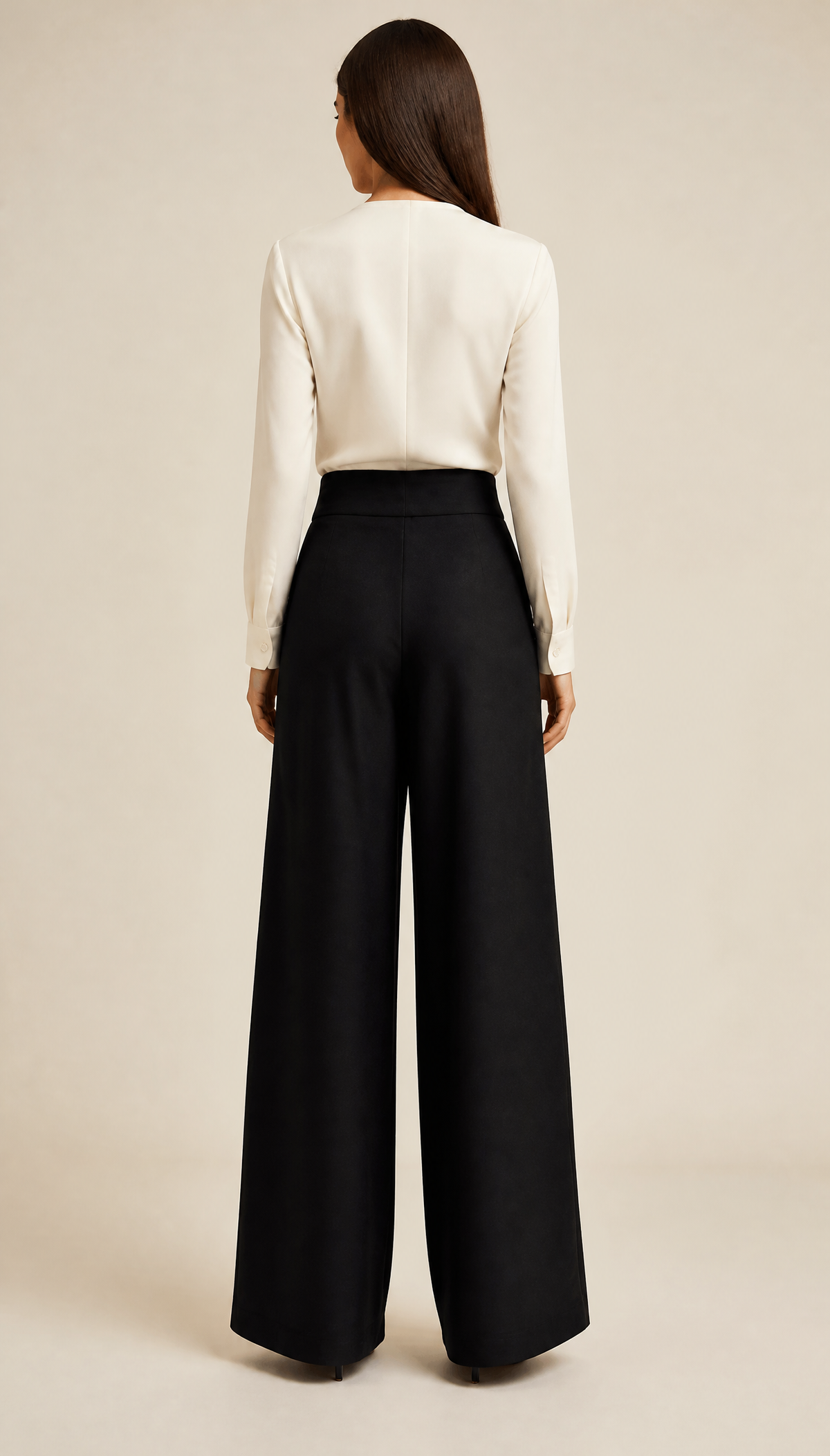 Pantalon large noir à plis ouverts