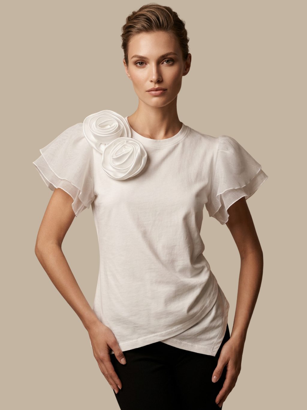 T-SHIRT ASYMETRIQUE EN BLANC