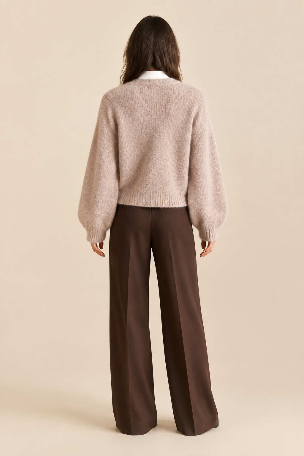 Cardigan Mohair Taupe vue de dos