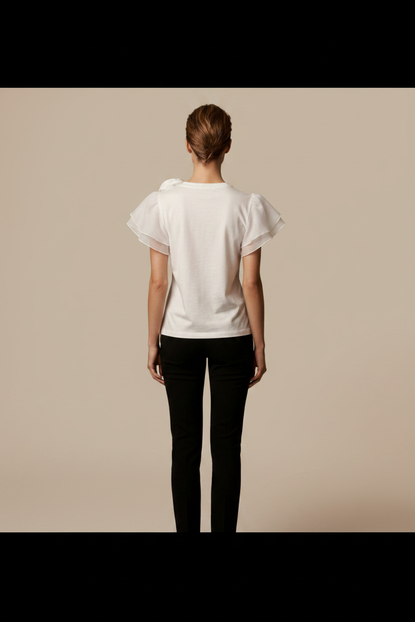 T-shirt blanc à fleurs - Vue dos éditoriale